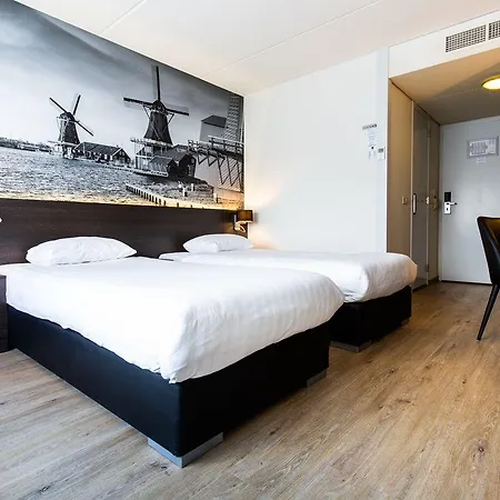 Bastion Hotel 3*