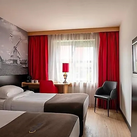Hotel Bastion 3*