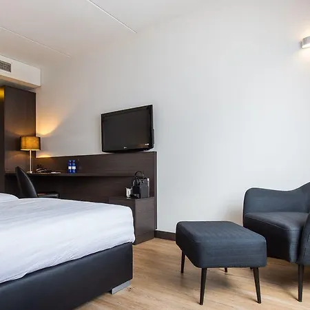 Bastion Hotel 3*